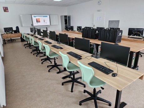 FCL_ucebna_zakovske_pracoviste_b