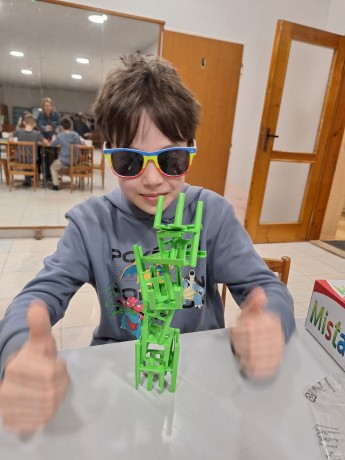 20260327_192104 [1600x1200]