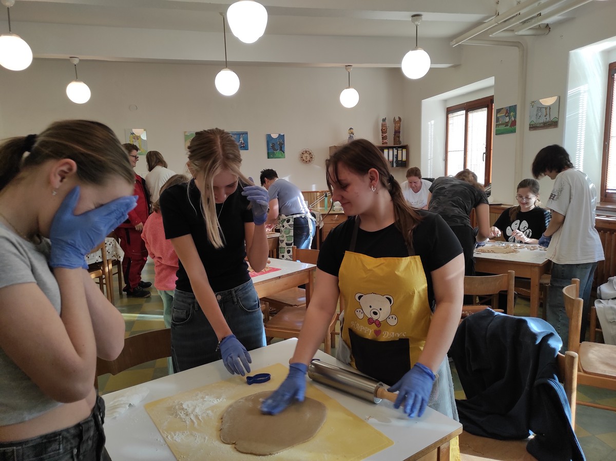 1765964868925 [1600x1200]