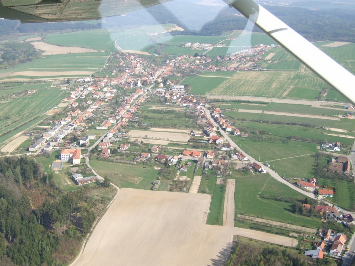 Letecke_snimky_skoly5_foto_Pavel_Filouš