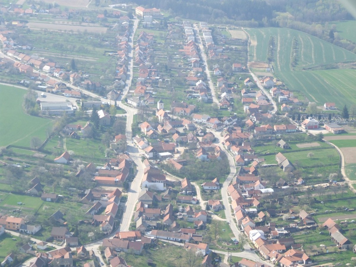 Letecke_snimky_skoly8_foto_Pavel_Filouš