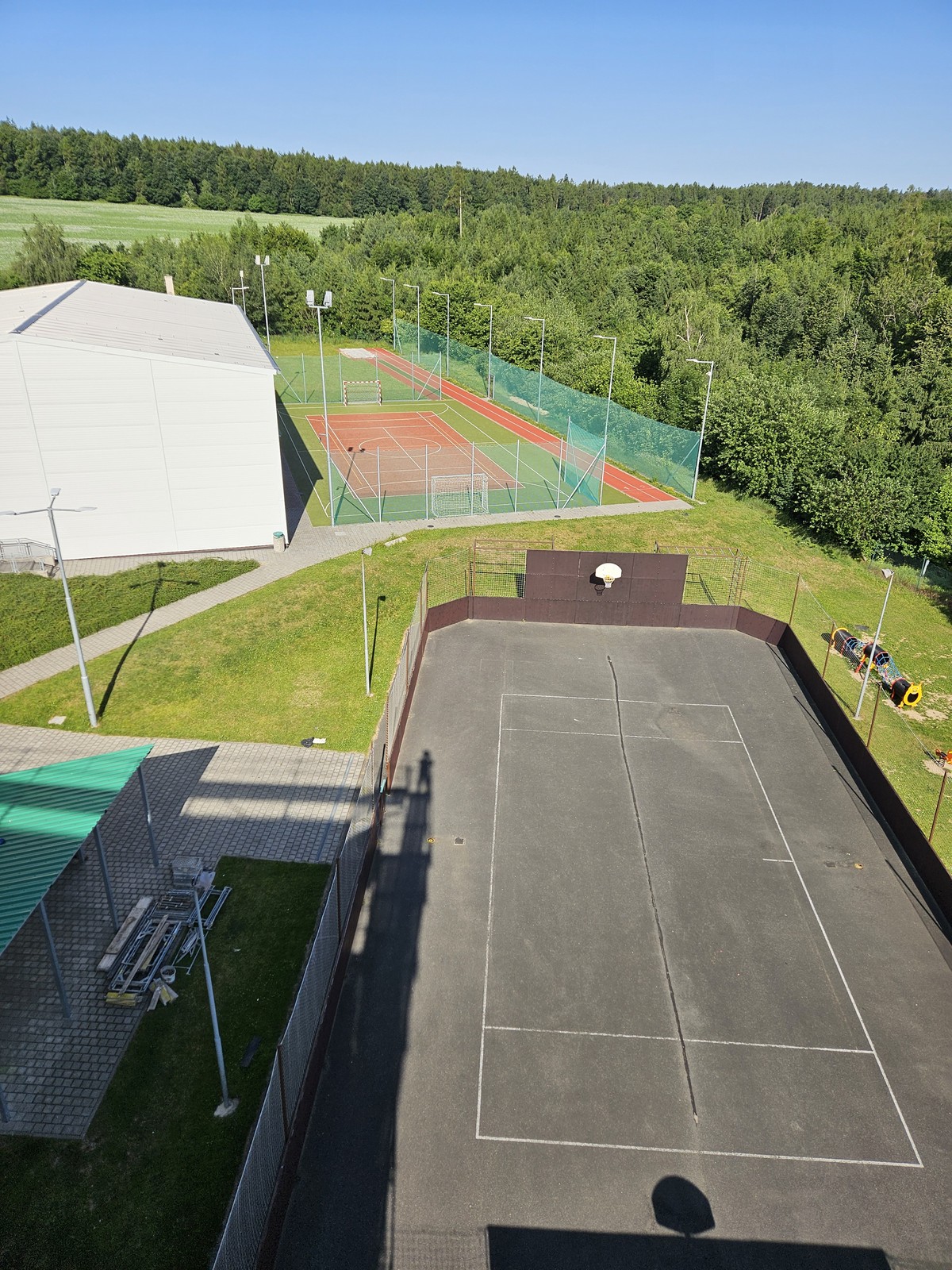 Pohled_na sportovni_areal