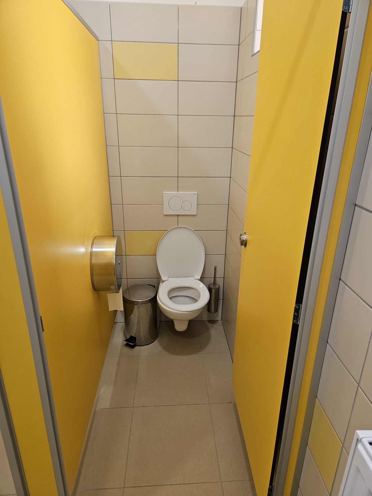 kabinka_WC_divky_III_NP [1600x1200]