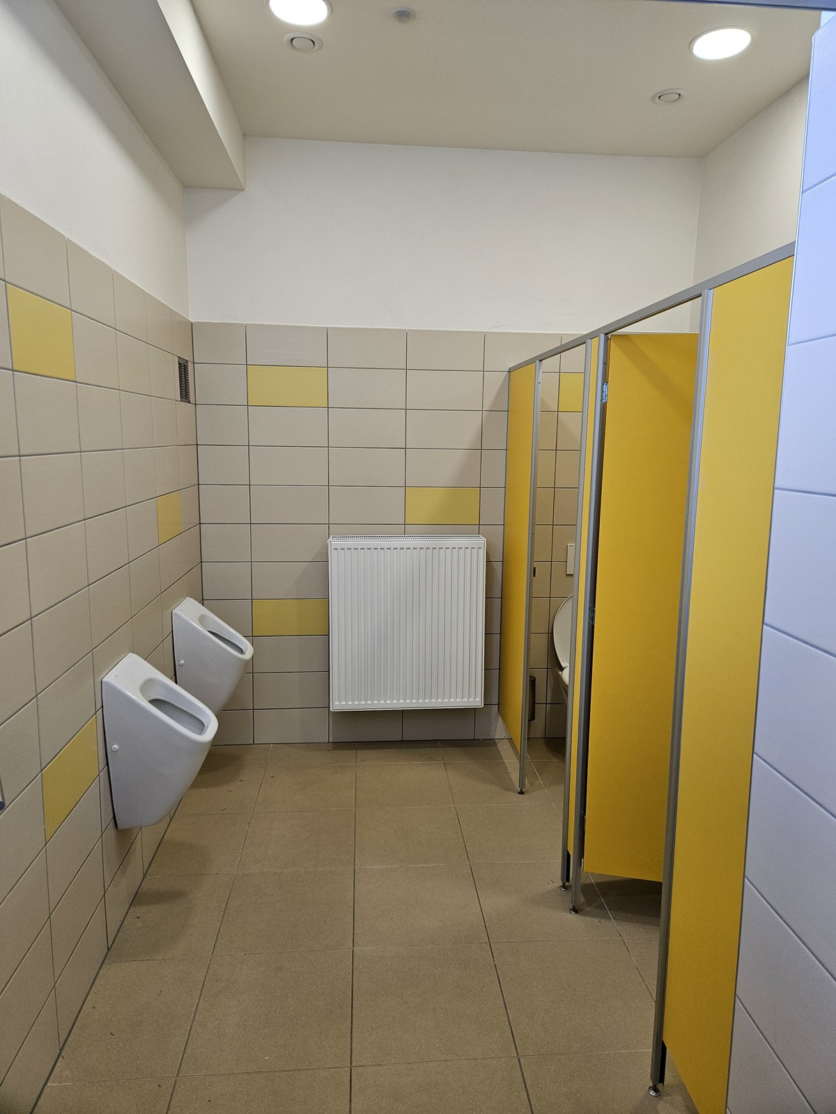 WC_chlapci_III_NP_celkovy_pohled [1600x1200]