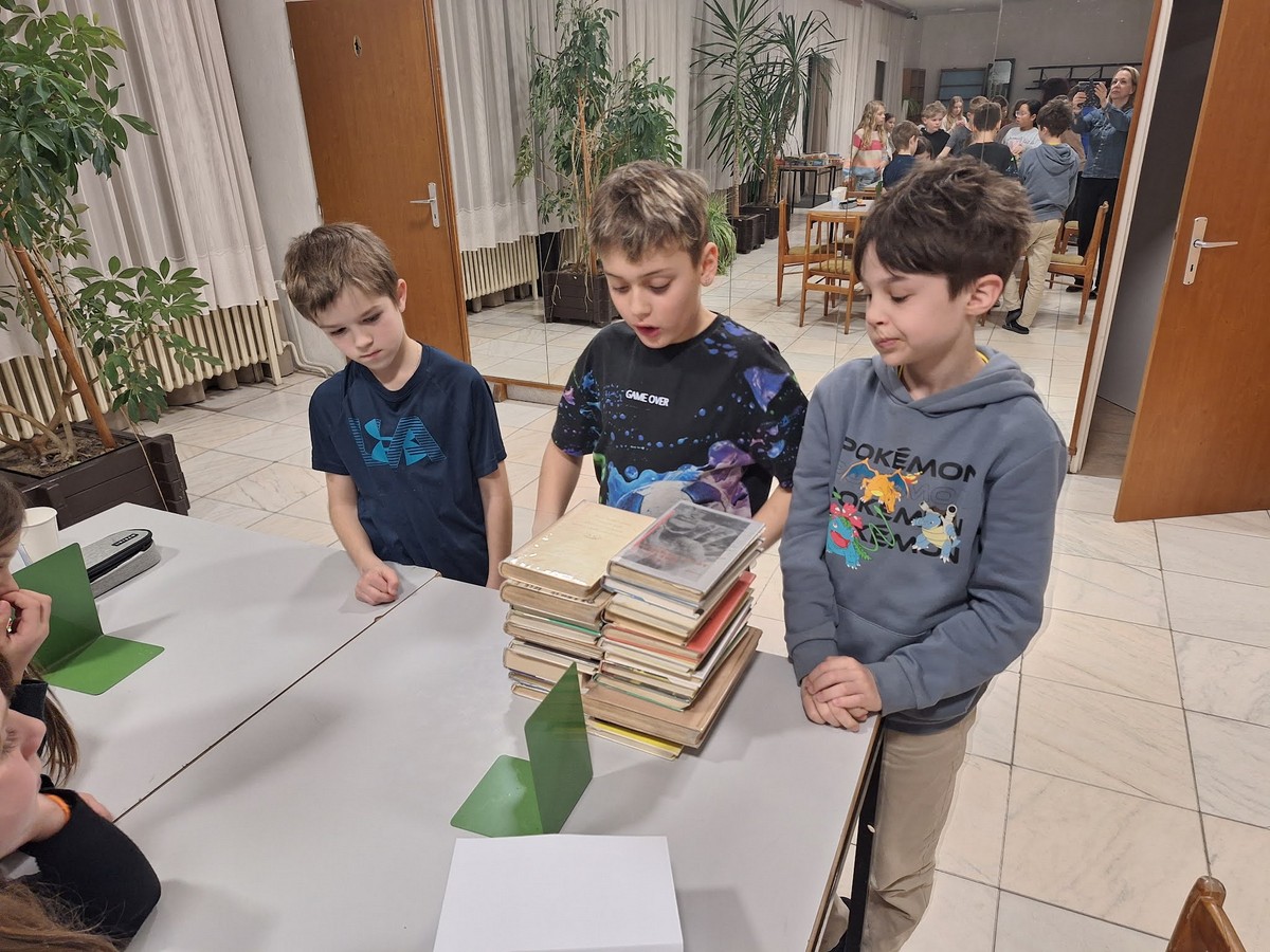 20260327_195201 [1600x1200]