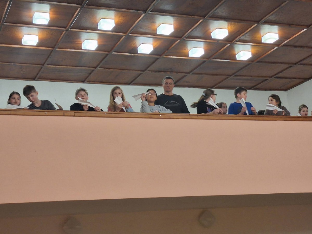 20260327_203529 [1600x1200]