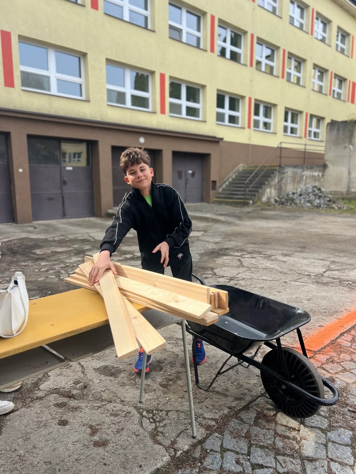 IMG-20260325-WA0002 [1600x1200]