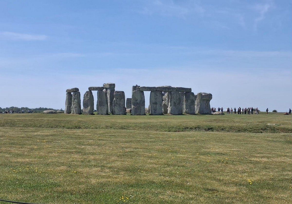 Stonehenge1 [1600x1200]